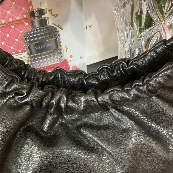 Rachel Zoe Black Shoulder Bag - Picture 3 of 6